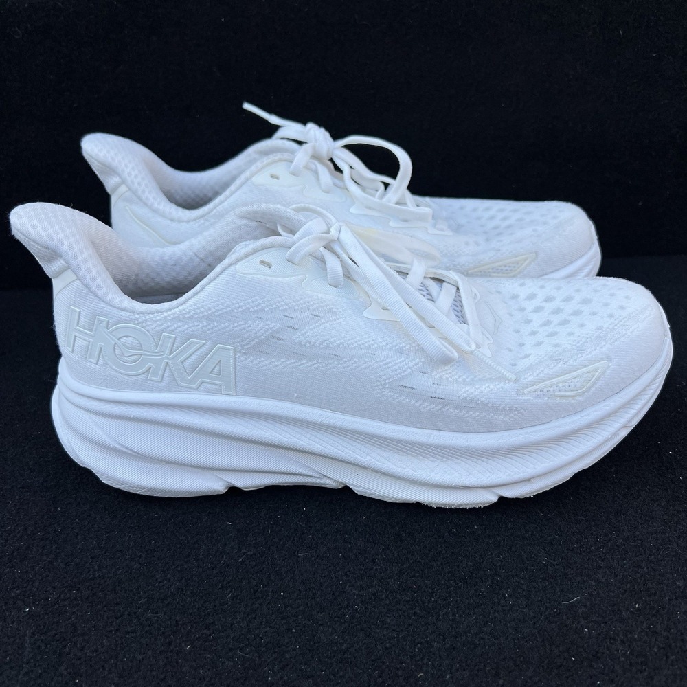 Hoka One One Clifton 9 Running Shoes Triple White Women's Size 8B 1127896 WWH